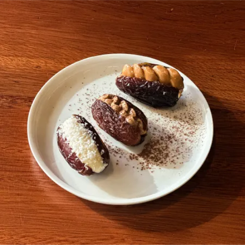STUFFED DATES - تمر محشي