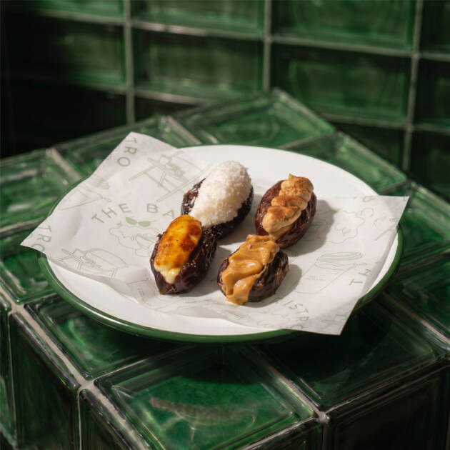 Stuffed Dates - تمر محشي